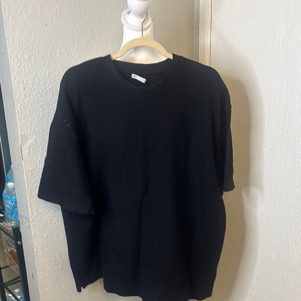 Zara Black Short Sleeve Men's Tee